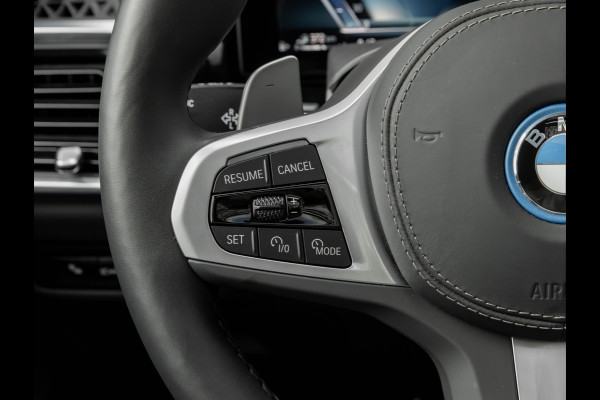BMW X5 xDrive50e - M-Sport Pro - Pano - Trekhaak - ACC - Comfortzetels