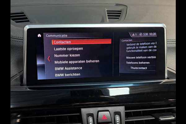 BMW X1 xDrive25e Executive xLine 18"/Keyless/Memory + stoelverwarming/Camera/Elektrische Klep/LED/DAB/Navigatie/PDC