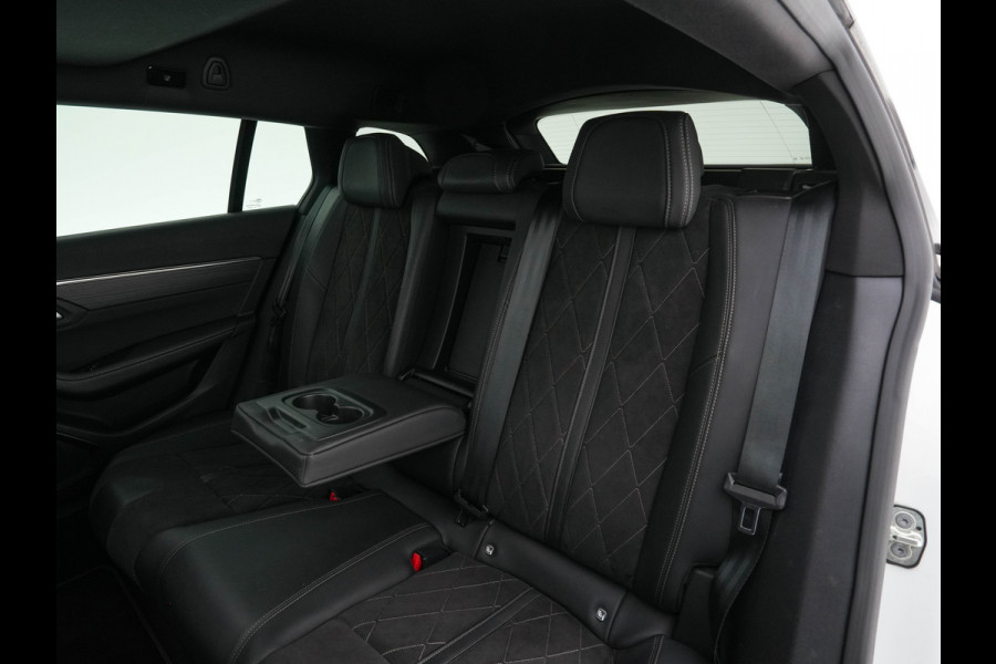Peugeot 508 SW 1.6 HYbrid GT Pack Business (Plug-in) (INCL.BTW) Aut. *PANO | LEATHER-FABRIC | FULL-LED | ADAPTIVE-CRUISE | BLINDSPOT | DAB | DIGI-COCKPIT | HEATED-SPORTSEATS | CAMERA | NAVI-FULLMAP | SHIFTPADDLES | PRIVACY-GLASS | AMBIENT-LIGHT