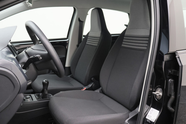 Volkswagen up! 1.0 BMT move up! 5-Deurs, Airco, Cruise, Elektrische Pakket, PDC, DAB Radio