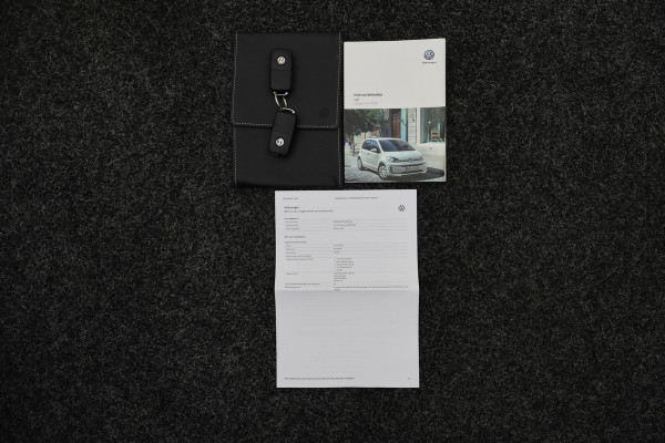 Volkswagen up! 1.0 BMT move up! 5-Deurs, Airco, Cruise, Elektrische Pakket, PDC, DAB Radio