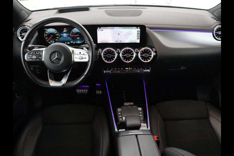 Mercedes-Benz EQA 250 Business Solution AMG 67 kWh | SOH 92.8% | Panoramadak | Head-up | Trekhaak | 360 camera | Adaptive cruise | Memory | Sfeerverlichting | Half Leder | Stoelverwarming | Carplay |