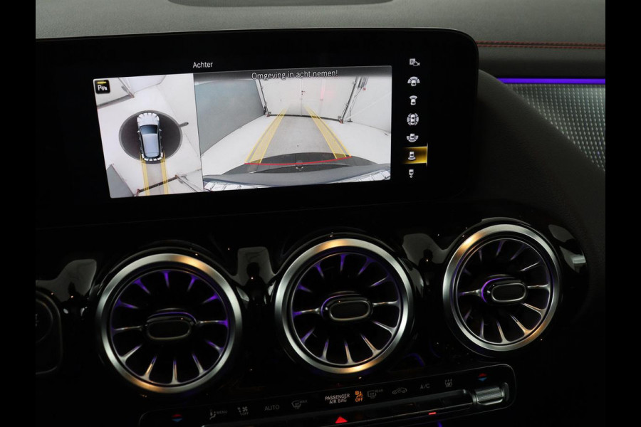 Mercedes-Benz EQA 250 Business Solution AMG 67 kWh | SOH 92.8% | Panoramadak | Head-up | Trekhaak | 360 camera | Adaptive cruise | Memory | Sfeerverlichting | Half Leder | Stoelverwarming | Carplay |