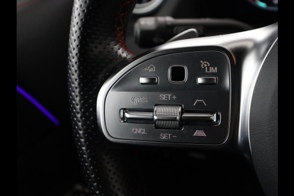 Mercedes-Benz EQA 250 Business Solution AMG 67 kWh | SOH 92.8% | Panoramadak | Head-up | Trekhaak | 360 camera | Adaptive cruise | Memory | Sfeerverlichting | Half Leder | Stoelverwarming | Carplay |