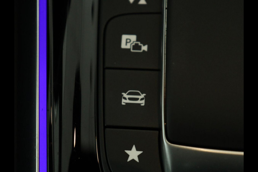 Mercedes-Benz EQA 250 Business Solution AMG 67 kWh | SOH 92.8% | Panoramadak | Head-up | Trekhaak | 360 camera | Adaptive cruise | Memory | Sfeerverlichting | Half Leder | Stoelverwarming | Carplay |