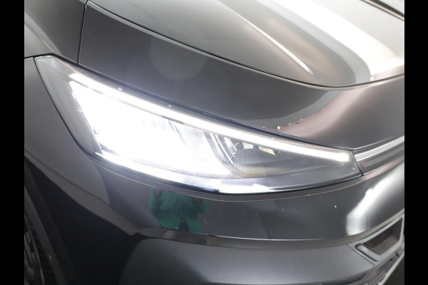 Volkswagen T-Roc Limited Edition 1.5 eTSI 85 kW / 116 PK SUV 7 vers Achteruitrijcamera | Stoelverwarming | Carplay