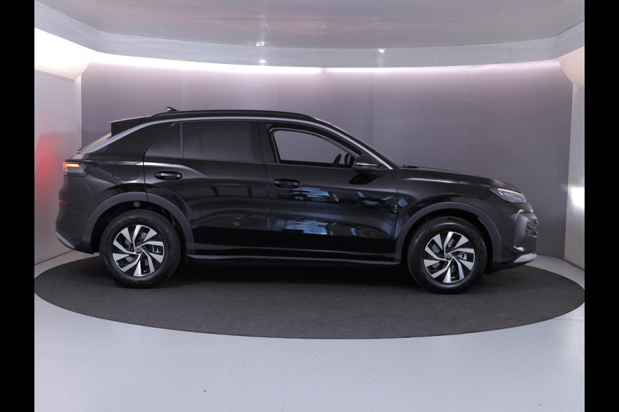Volkswagen T-Roc Limited Edition 1.5 eTSI 85 kW / 116 PK SUV 7 vers Achteruitrijcamera | Stoelverwarming | Carplay