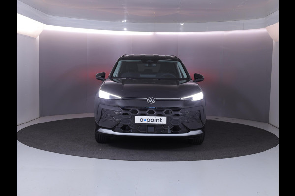 Volkswagen T-Roc Limited Edition 1.5 eTSI 85 kW / 116 PK SUV 7 vers Achteruitrijcamera | Stoelverwarming | Carplay