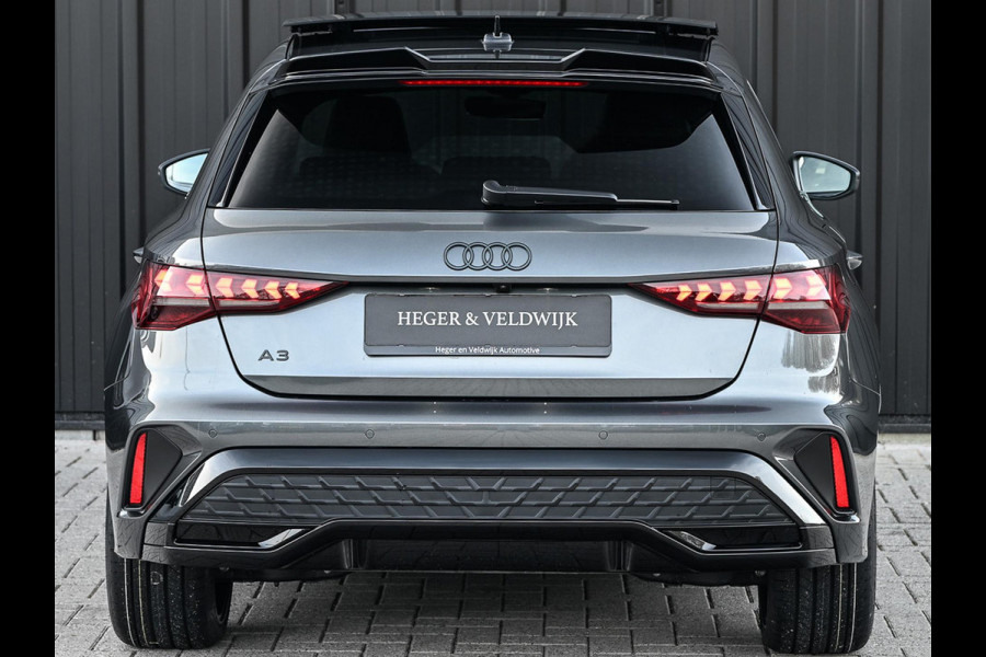 Audi A3 Sportback 45 TFSI e S edition Competition | Panoramadak | 5 jr Garantie | HUD | Sonos Sound | Camera | Ambiance interieur | Active Cruise | S-Seats + Memory | Stoelverwarming | Keyless |