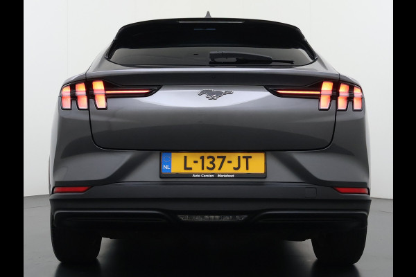 Ford Mustang Mach-E RWD 75kWh 360°Camera Adap.Cruise B&O®-Hifi Leder Stoel/Stuurverw. BLIS Navi Pdc Keyless Android Auto Apple Carplay Elek.Achterklep Lmv 18" DAB Bluetooth Led 1e Eigenaar Dealeronderhouden Origineel Nederlandse Auto