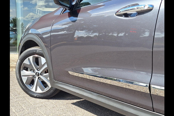 Kia e-Niro ExecutiveLine 64 kWh | SOH: 95,2% | 3 Fase | Leder | Adaptive CC | Climate |