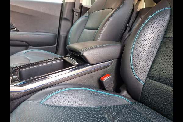 Kia e-Niro ExecutiveLine 64 kWh | SOH: 95,2% | 3 Fase | Leder | Adaptive CC | Climate |