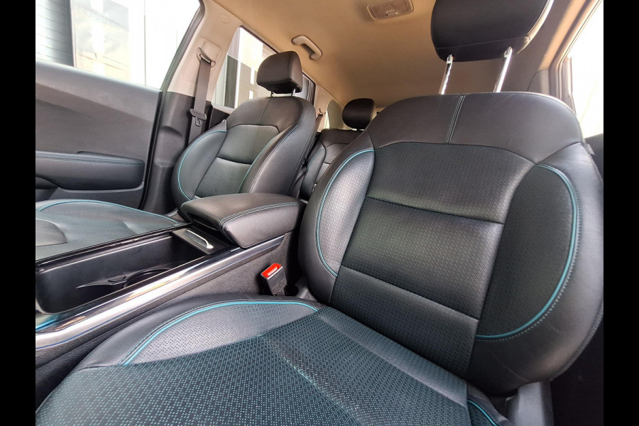 Kia e-Niro ExecutiveLine 64 kWh | SOH: 95,2% | 3 Fase | Leder | Adaptive CC | Climate |