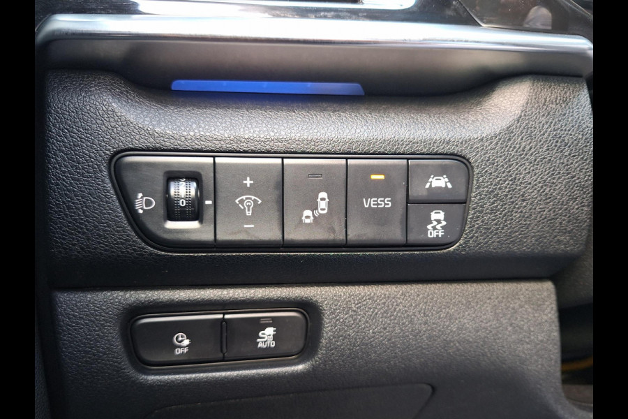 Kia e-Niro ExecutiveLine 64 kWh | SOH: 95,2% | 3 Fase | Leder | Adaptive CC | Climate |
