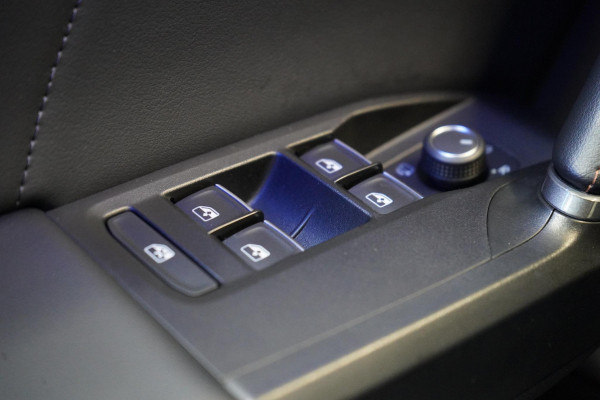 CUPRA Formentor 1.4 e-Hybrid Performance | SoH 96,2% | Navigatie | Sfeerverlichting | Keyless | Achteruitrijcamera | Stoelverwarming