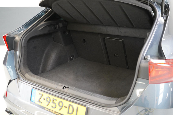 CUPRA Formentor 1.4 e-Hybrid Performance | SoH 96,2% | Navigatie | Sfeerverlichting | Keyless | Achteruitrijcamera | Stoelverwarming