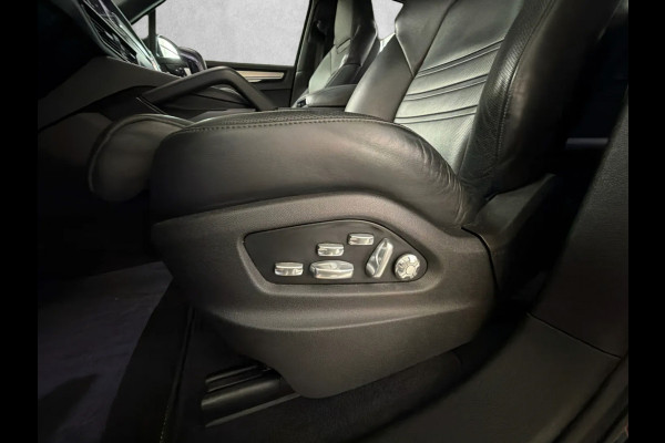 Porsche Cayenne 2.9 S (Dealer OndH, 2e Eig, Panorama, Lucht Vering, Night Vis, 18-voudige Stoelen, Stoel VerW/ VerK, Camera, Etc)