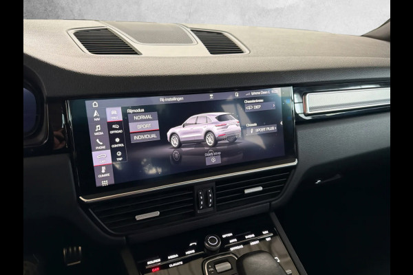 Porsche Cayenne 2.9 S (Dealer OndH, 2e Eig, Panorama, Lucht Vering, Night Vis, 18-voudige Stoelen, Stoel VerW/ VerK, Camera, Etc)