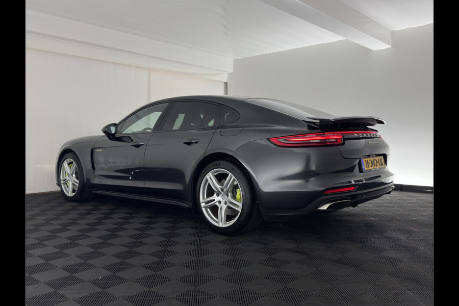 Porsche Panamera 2.9 4 E-Hybrid (Plug-in) {SoH-99%) Aut. *SPORT-CHRONO | LEATHER | BOSE-AUDIO |  FULL-LED | SOFTCLOSE | ADAPTIVE-CRUISE | BLINDSPOT | MEMORY-PACK | HEATED-SPORTSEATS | CARBON | CAMERA | DIGI-COCKPIT | PRIVACY-GLASS | 20''ALU*
