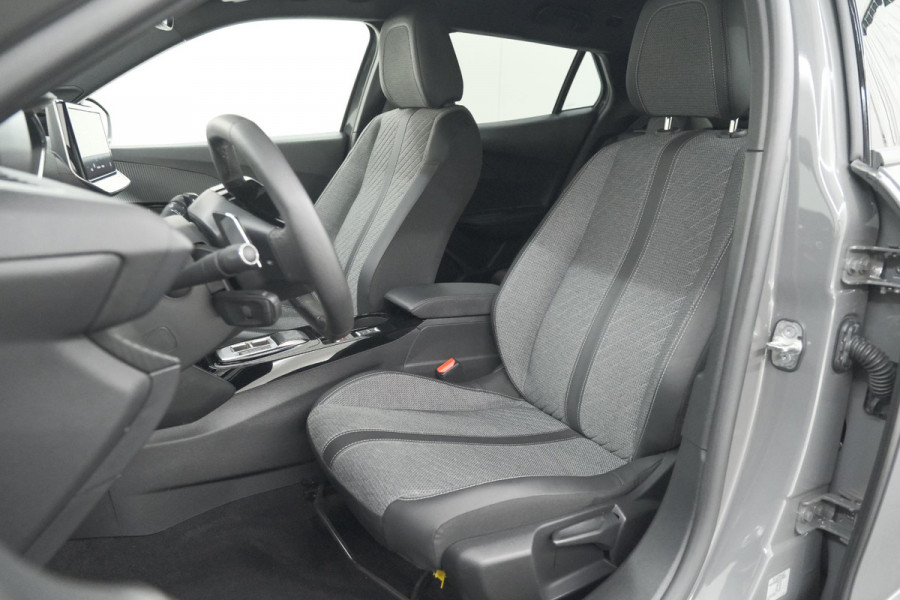 Peugeot 2008 PureTech 130 EAT8 Allure | 360 Camera | Adaptieve Cruise Control | Keyless | Dodehoekdetectie
