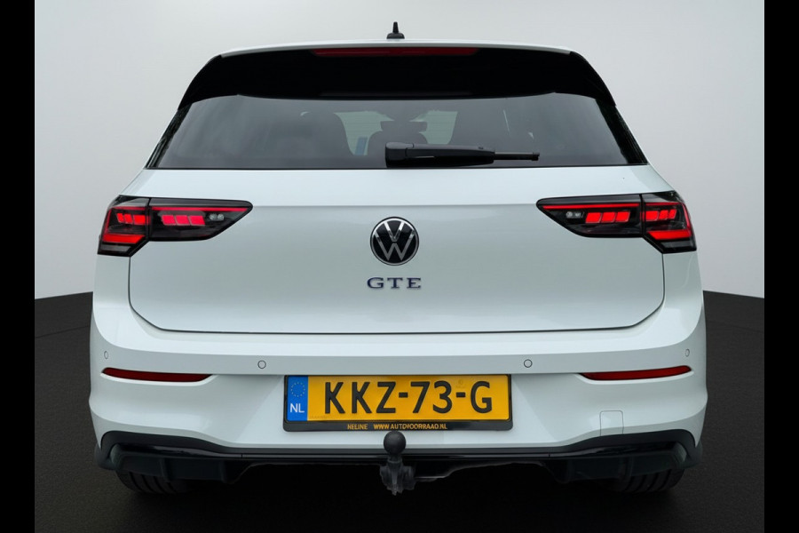 Volkswagen Golf GTE 1.5 eHybrid 272 PK HYBRID GTE-SPORT LEDER/LED-MATRIX/HEAD-UP!/18-INCH/TREKHAAK