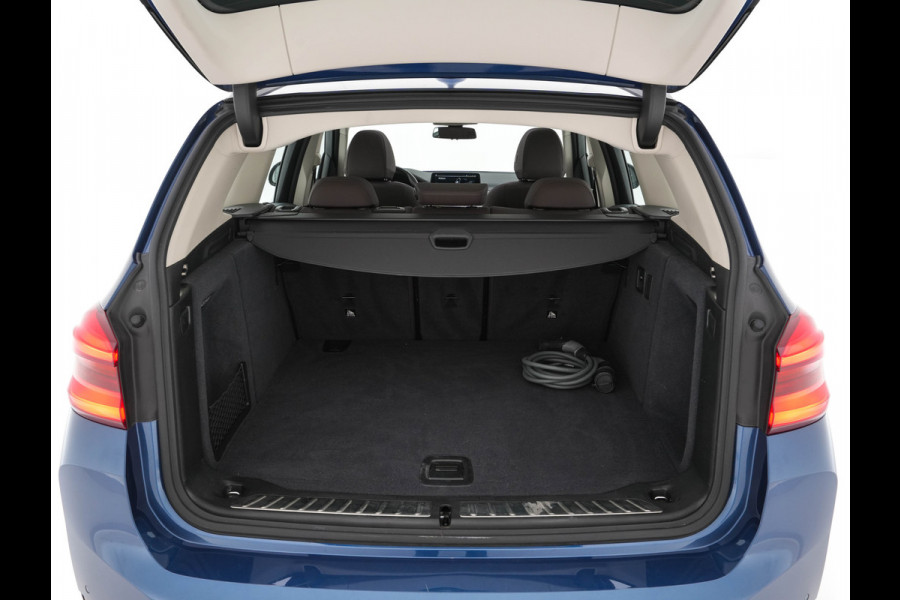 BMW iX3 Executive 80 kWh [3-Fase-11kW ] {SoH-98%} (INCL-BTW) Aut. *PANO | LEATHER | ADAPTIVE-CRUISE | FULL-LED | MEMORY-PACK | BLIND-SPOT |  DIGI-COCKPIT | HEATED-COMFORTSEATS | KEYLESS | CAMERA | DAB+ | 19''ALU*