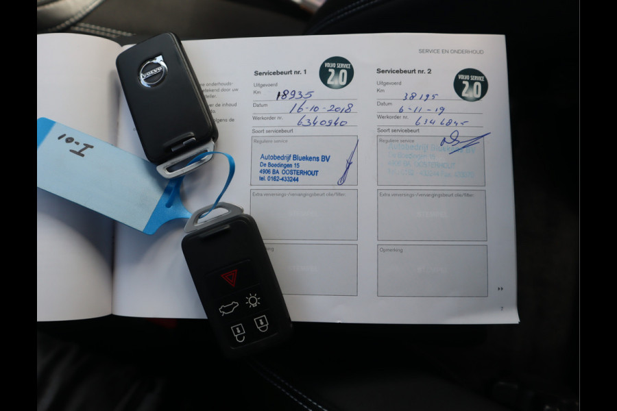Volvo V40 2.0 T2 Momentum Navi /Stoelverw / Trekhaak / Climate / Handgesch Goed onderhouden