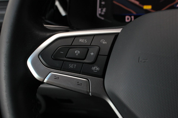 Volkswagen Transporter 2.0 TDI L2H1 204PK BULLI DC DUBBEL CABINE / JB-EDITION / FULL OPTIONS / LEDER BEKLEDING / FULL BLACK /APPLE