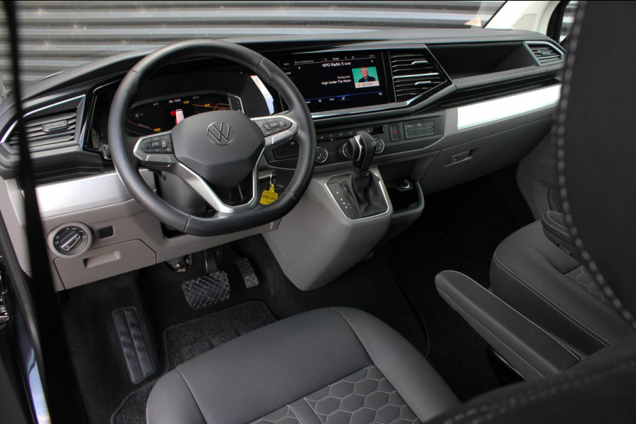Volkswagen Transporter 2.0 TDI L2H1 204PK BULLI DC DUBBEL CABINE / JB-EDITION / FULL OPTIONS / LEDER BEKLEDING / FULL BLACK /APPLE
