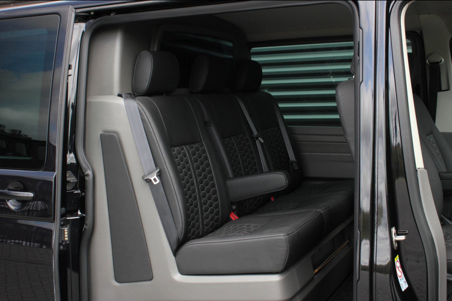 Volkswagen Transporter 2.0 TDI L2H1 204PK BULLI DC DUBBEL CABINE / JB-EDITION / FULL OPTIONS / LEDER BEKLEDING / FULL BLACK /APPLE