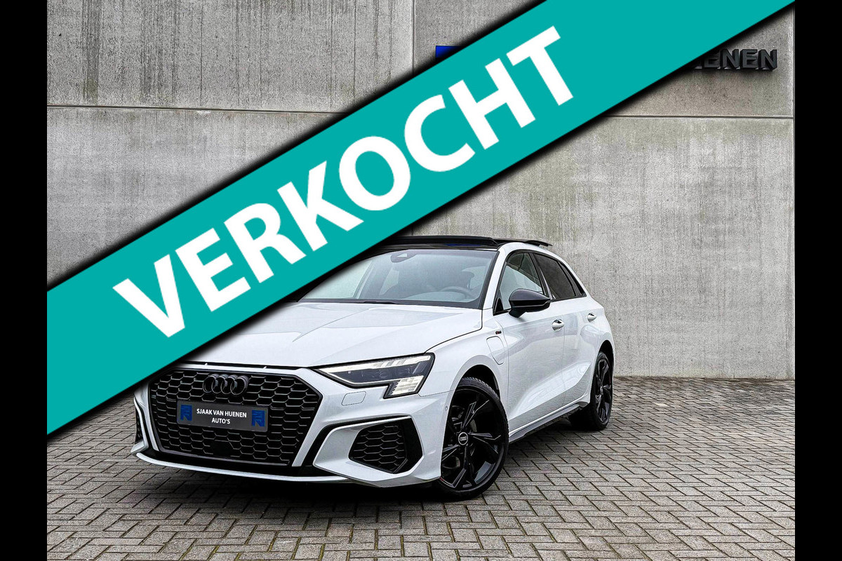 Audi A3 Sportback 40TFSI e 204pk S-Tronic Competition S Edition S-Line Pano|S-Kuipstoel|Ambiance|Matrix|Virtual|ACC|Camera|B&O|S3!
