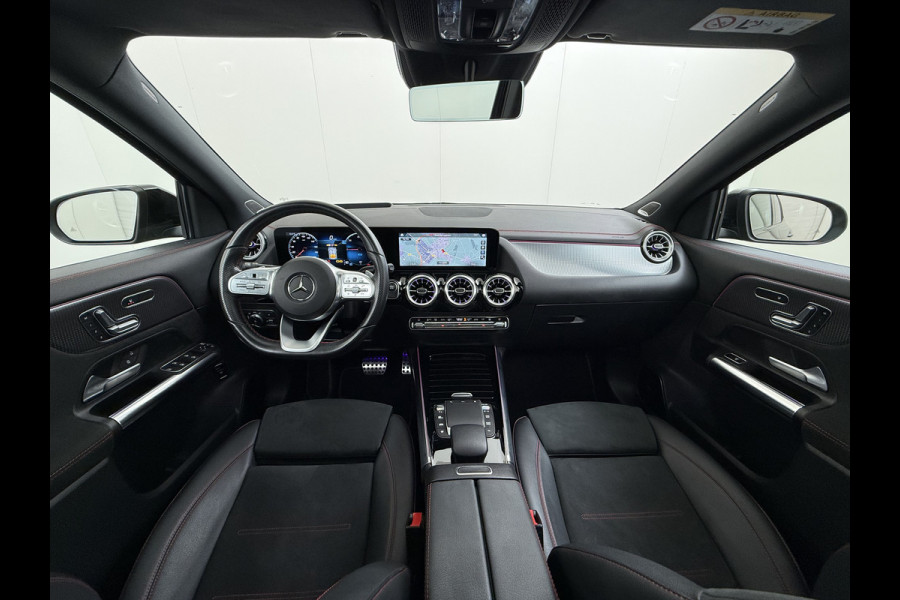 Mercedes-Benz EQA AMG 67kWh SOH 97% Pano.dak Leer/Alcantara 360Camera Hud Sfeerverlichting MemorySeats Navi Keyless Pdc Usb Apple/Android Elek.klep Ecc Aut.Verlichting Lane-dep. Dab 18''LM 250 Business Solution