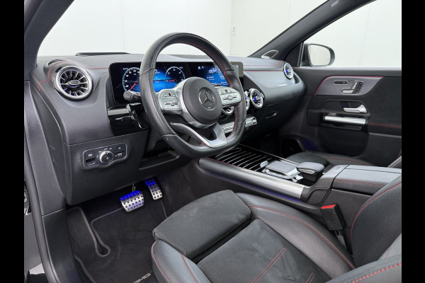Mercedes-Benz EQA AMG 67kWh SOH 97% Pano.dak Leer/Alcantara 360Camera Hud Sfeerverlichting MemorySeats Navi Keyless Pdc Usb Apple/Android Elek.klep Ecc Aut.Verlichting Lane-dep. Dab 18''LM 250 Business Solution