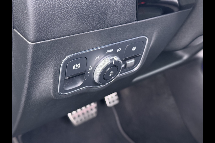 Mercedes-Benz EQA AMG 67kWh SOH 97% Pano.dak Leer/Alcantara 360Camera Hud Sfeerverlichting MemorySeats Navi Keyless Pdc Usb Apple/Android Elek.klep Ecc Aut.Verlichting Lane-dep. Dab 18''LM 250 Business Solution
