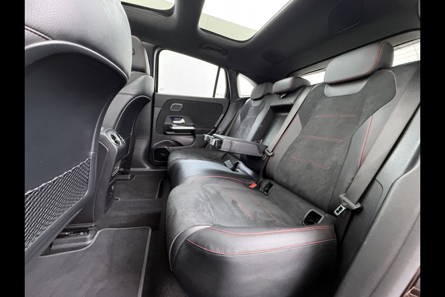 Mercedes-Benz EQA AMG 67kWh SOH 97% Pano.dak Leer/Alcantara 360Camera Hud Sfeerverlichting MemorySeats Navi Keyless Pdc Usb Apple/Android Elek.klep Ecc Aut.Verlichting Lane-dep. Dab 18''LM 250 Business Solution