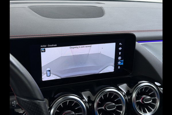 Mercedes-Benz EQA AMG 67kWh SOH 97% Pano.dak Leer/Alcantara 360Camera Hud Sfeerverlichting MemorySeats Navi Keyless Pdc Usb Apple/Android Elek.klep Ecc Aut.Verlichting Lane-dep. Dab 18''LM 250 Business Solution