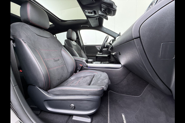 Mercedes-Benz EQA AMG 67kWh SOH 97% Pano.dak Leer/Alcantara 360Camera Hud Sfeerverlichting MemorySeats Navi Keyless Pdc Usb Apple/Android Elek.klep Ecc Aut.Verlichting Lane-dep. Dab 18''LM 250 Business Solution