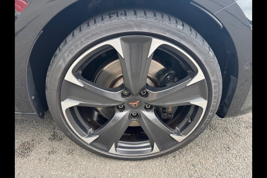 CUPRA Leon 1.4 e-Hybrid VZ Camera Led 245 PK Panorama Leder FR