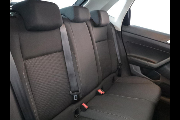 Volkswagen Polo 1.0 TSI Comfortline 95 pk | Navigatie via App | Airco | Parkeersensoren | Achteruitrijcamera | Adaptieve cruise control |