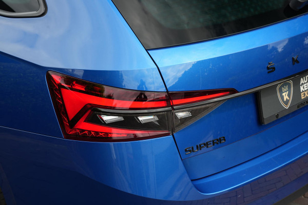 Škoda Superb Combi 1.4 iV Sportline Panoramadak Canton 360 Camera Keyless Dab+ Side Assist Leder Alcantara Stoelverwarming
