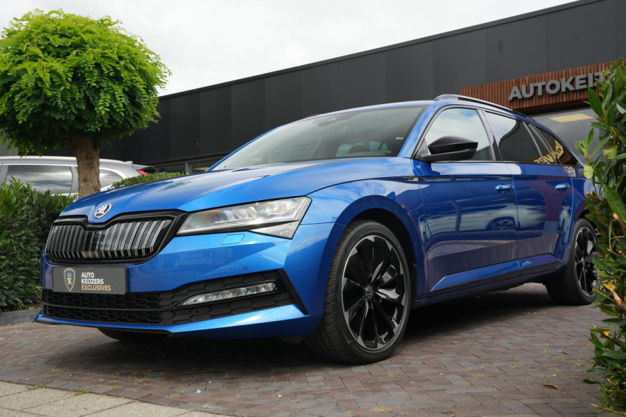Škoda Superb Combi 1.4 iV Sportline Panoramadak Canton 360 Camera Keyless Dab+ Side Assist Leder Alcantara Stoelverwarming