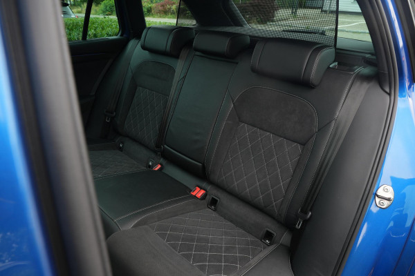 Škoda Superb Combi 1.4 iV Sportline Panoramadak Canton 360 Camera Keyless Dab+ Side Assist Leder Alcantara Stoelverwarming