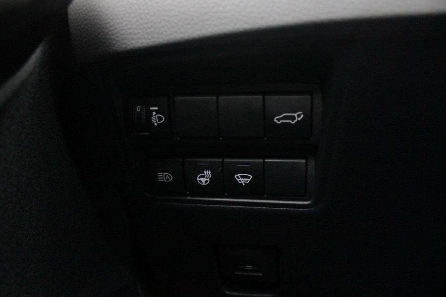 Toyota Yaris Cross 1.5 Hybrid Dynamic | KEYLESS ENTRY / START | VOORSTELEN VERWARMD | STUUR VERWARMING | HEAD-UP DISPLAY | LED KOPLAMPEN | ADAPTIVE CRUISE CONTROL | LANE ASIST |  ELEKTRISCH BEDIENBARE ACHTERKLEP | DRAADLOOS APPLE CARPLAY | ANDROID AUTO |  ACHTERUITRIJCAMERA | DRAADLOZE TELEFOONLADER | VOORRUIT VERWARMING | 16" LICHTMETALEN VELGEN |