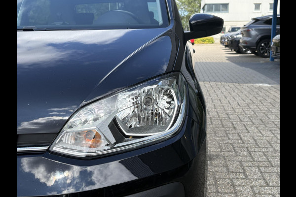 Volkswagen up! 1.0 | Cruise control | Camera | Climate control