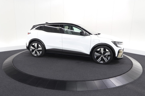Renault Mégane E-Tech EV60 Optimum Charge Iconic | 360 Camera | Harman Kardon | Stoelmassage | Dodehoekdetectie