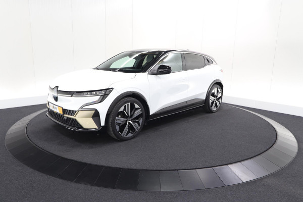 Renault Mégane E-Tech EV60 Optimum Charge Iconic | 360 Camera | Harman Kardon | Stoelmassage | Dodehoekdetectie