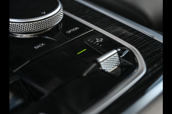 BMW X5 xDrive50e M-Sport | Panoramadak | Active Cruise | Harman/Kardon | Head-Up | 360 Camera | Ambiance Interieur | Memory Seats | Luchtvering | Stoel Verwarming V+A