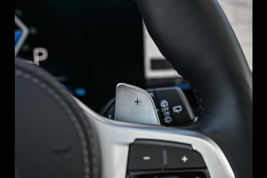 BMW X5 xDrive50e M-Sport | Panoramadak | Active Cruise | Harman/Kardon | Head-Up | 360 Camera | Ambiance Interieur | Memory Seats | Luchtvering | Stoel Verwarming V+A
