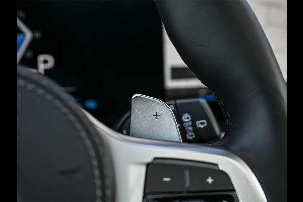 BMW X5 xDrive50e M-Sport | Panoramadak | Active Cruise | Harman/Kardon | Head-Up | 360 Camera | Ambiance Interieur | Memory Seats | Luchtvering | Stoel Verwarming V+A