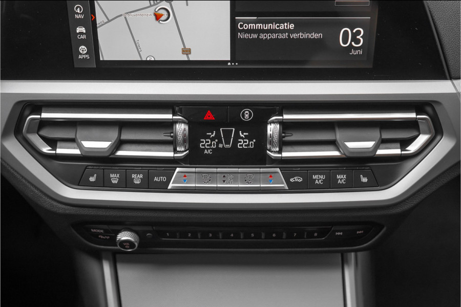 BMW 3 Serie Touring 330e ACC Laser HUD Keyless Camera 18"